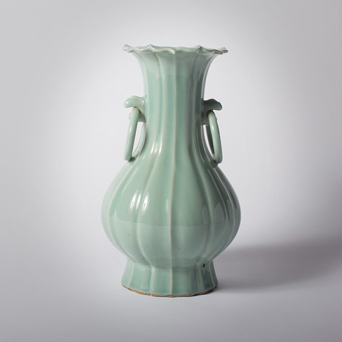 Kyoto celadon vase in the Chinese Longquan style (side view 2), Japan, Taisho/Showa period, circa 1920-50