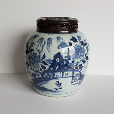 Blue and white jar, China, 18th century