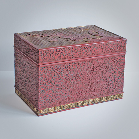 Cinnabar and gold coloured lacquer box, Ryukyu Islands, 18th century