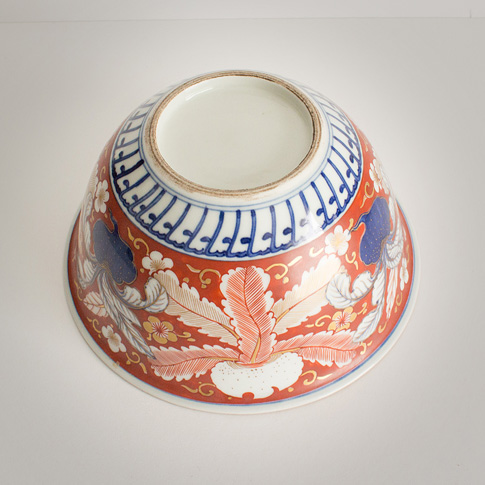 Imari bowl (underside), Japan, 19th century or later