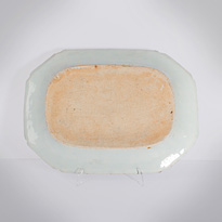 Blue and white export porcelain dish (underside), China, Qianlong period, circa 1760 [thumbnail]