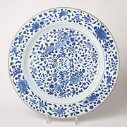Blue and white porcelain dish - China, Kangxi, early 18th century