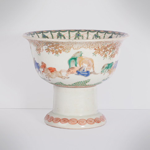 Arita porcelain footed sake cup (view 2), Japan, Edo period, circa 1830