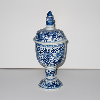 Rare blue and white goblet and cover, China, Kangxi, circa 1690