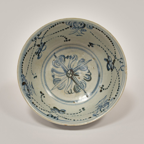 Blue and white porcelain bowl (top), Ming Dynasty, Hongzhi period (1470-1505)