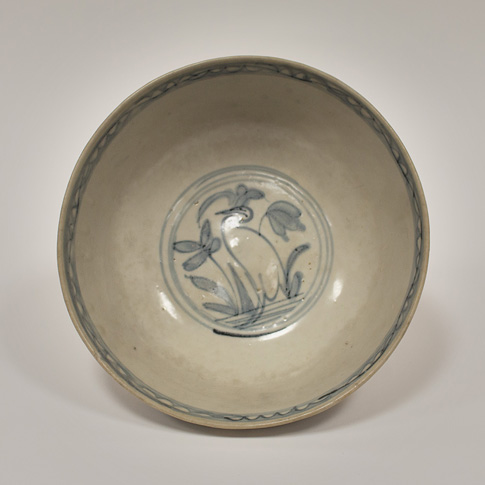 Swatow blue and white porcelain bowl (inside), China, Ming Dynasty, Wanli period (1573-1619)