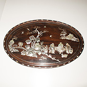 Hongmu tray inlaid with mother of pearl - China, Qing Dynasty, 19th century