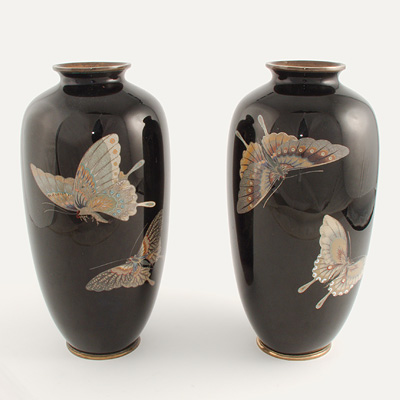 A pair of cloisonné enamel vases, in the style of Hayashi Kodenji, Japan, Meiji Period, early 20th century