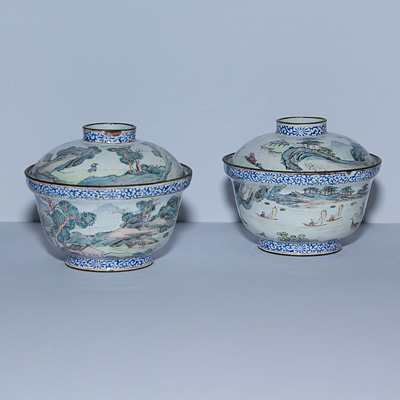 Pair of painted enamel tea bowls and covers (other side), China, Jiaqing, early 19th century