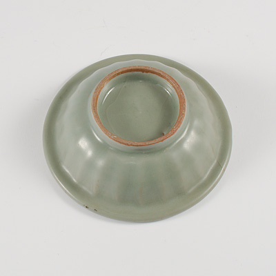 Longquan celadon dish (View of base), China, Southern Song/ Yuan Dynasty, 13th/14th century