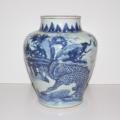 Blue and white vase, China, Transitional, circa 1650