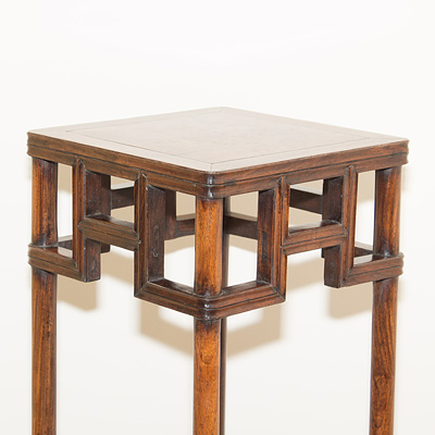 Hardwood and burrwood stand (close-up of top), China, Mid Qing Dynasty, 18th / 19th century