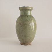 Celadon jar of Yue type - China, Zheijiang Province, Song dynasty, 11th century
