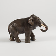 Bronze elephant, by Yoshimitsu - Japan, Meiji Period, late 19th century