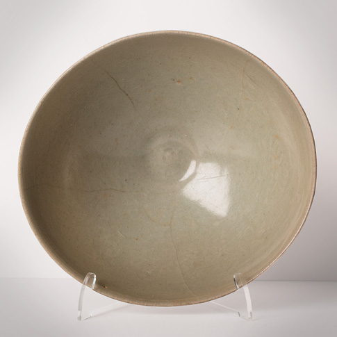 Celadon stoneware bowl
 (inside), Korea, Koryo Dynasty, 12th century