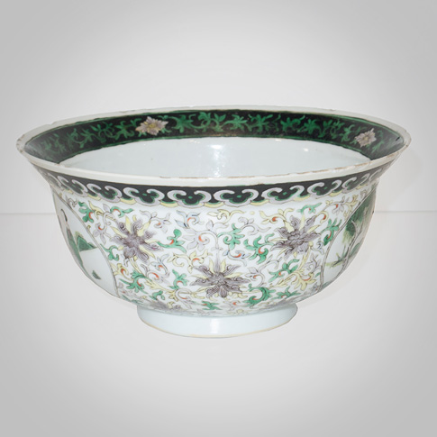 Famille-verte bowl (side 2), China, circa 1900