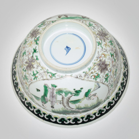 Famille-verte bowl (base), China, circa 1900