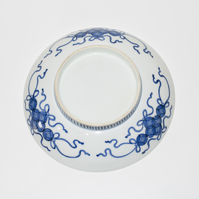 Nabeshima style blue and white porcelain dish (base), Japan, 19th century