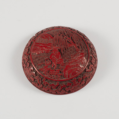 Carved cinnabar lacquer box (top), China, Qing Dynasty, 19th century