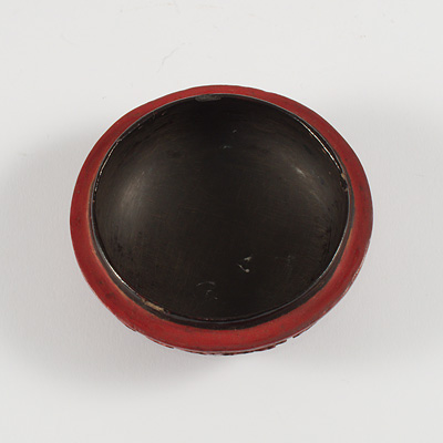 Carved cinnabar lacquer box (inside, bottom), China, Qing Dynasty, 19th century