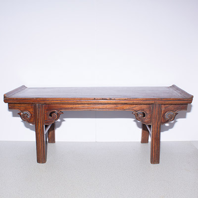 Miniature elm table (side view), China, Qing Dynasty, 18th century
