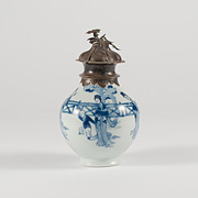 A blue and white porcelain vase - China, Qing Dynasty, Kangxi, 18th century