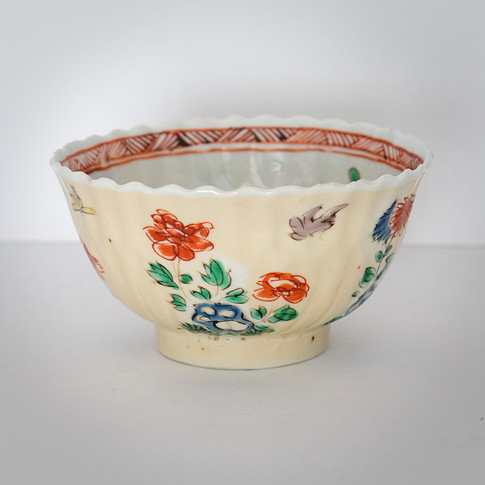 Famille verte tea bowl, China, Kangxi, circa 1700 Famille verte tea bowl, China, Kangxi, circa 1700