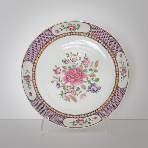 Famille rose dish, China, Qianlong, circa 1780