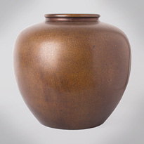 Patinated bronze vase, by Kozan (other side), Japan, Taisho era, early 20th century [thumbnail]