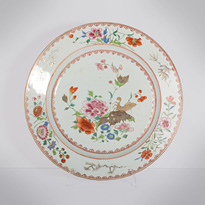 Famille rose export porcelain plate, China, Qianlong period, circa 1760 [thumbnail]