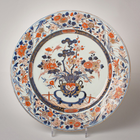 Imari porcelain dish, Japan, Edo period, early 18th century