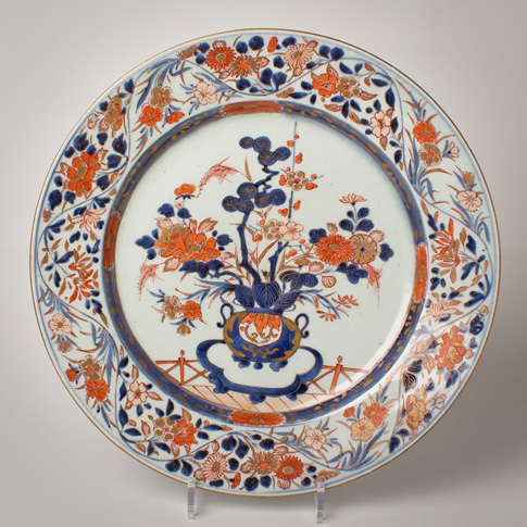 Imari porcelain dish, Japan, Edo period, early 18th century